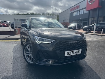 Audi - Q3