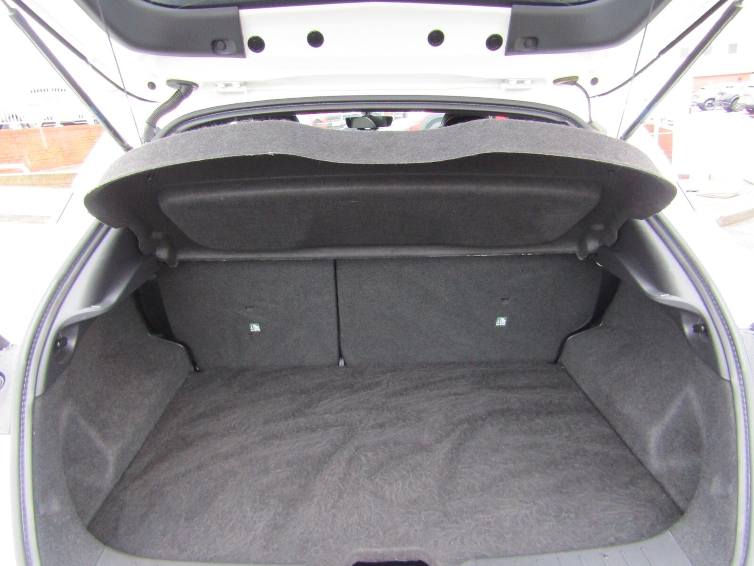 Used Nissan Juke 2024 for sale - 76493983: Photo 32