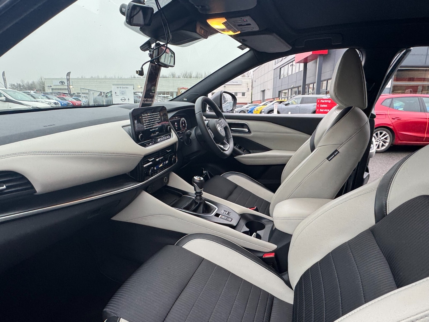 Used Nissan Qashqai 2022 for sale - 76826567: Photo 2