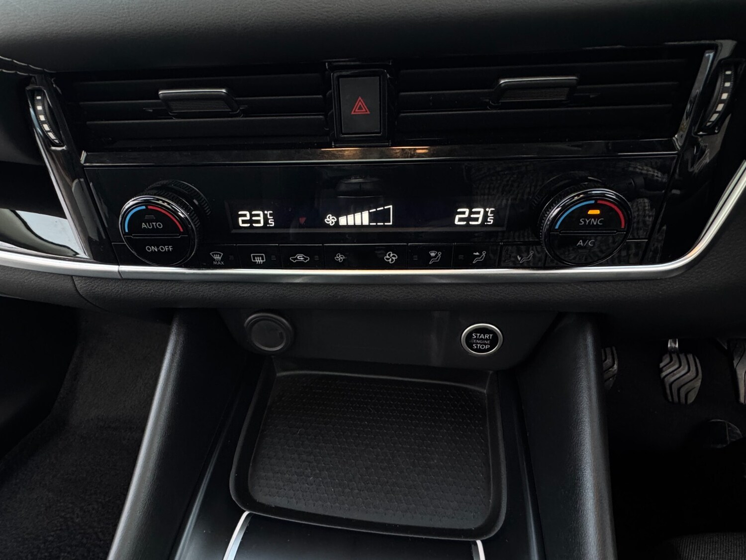 Used Nissan Qashqai 2024 for sale - 76696369: Photo 24