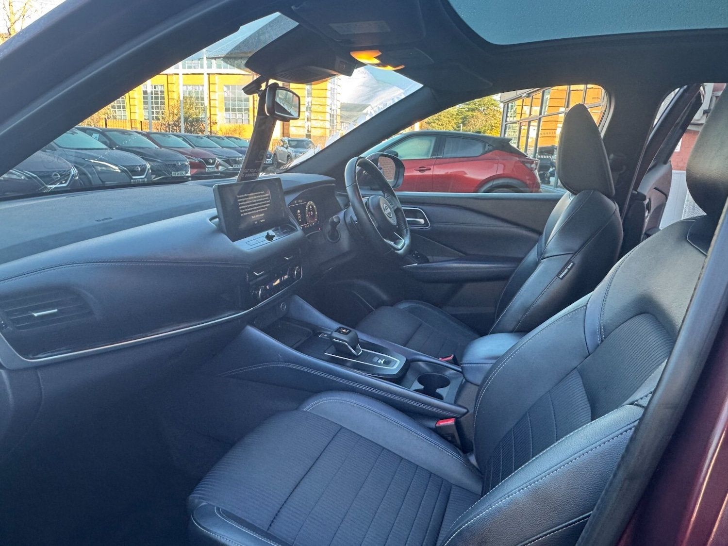 Used Nissan Qashqai 2022 for sale - 76664356: Photo 2