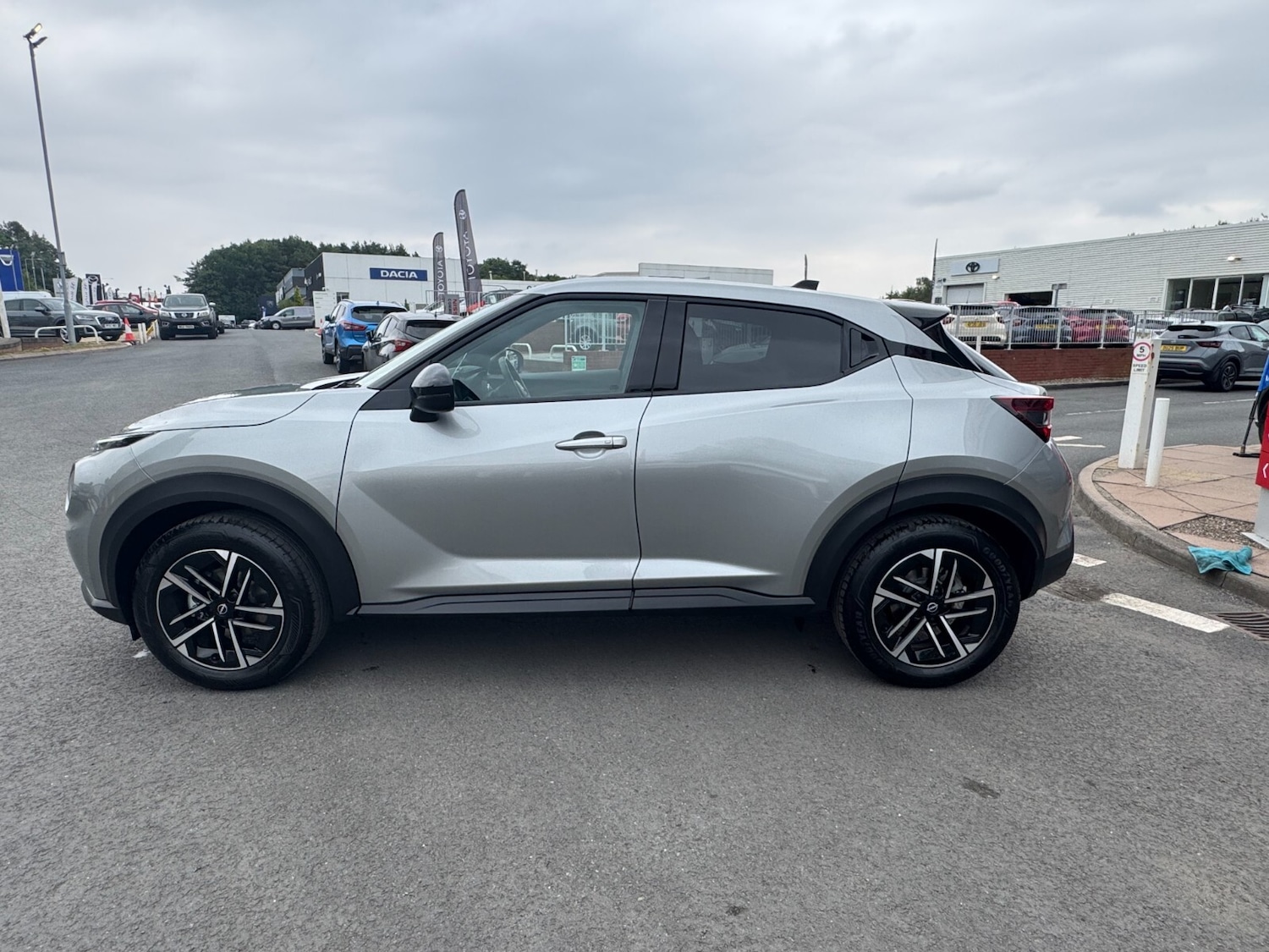 Used Nissan Juke 2025 for sale - 77025519: Photo 5