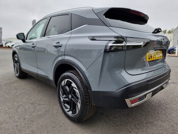 Used Nissan Qashqai 2025 for sale - 76276749: Photo