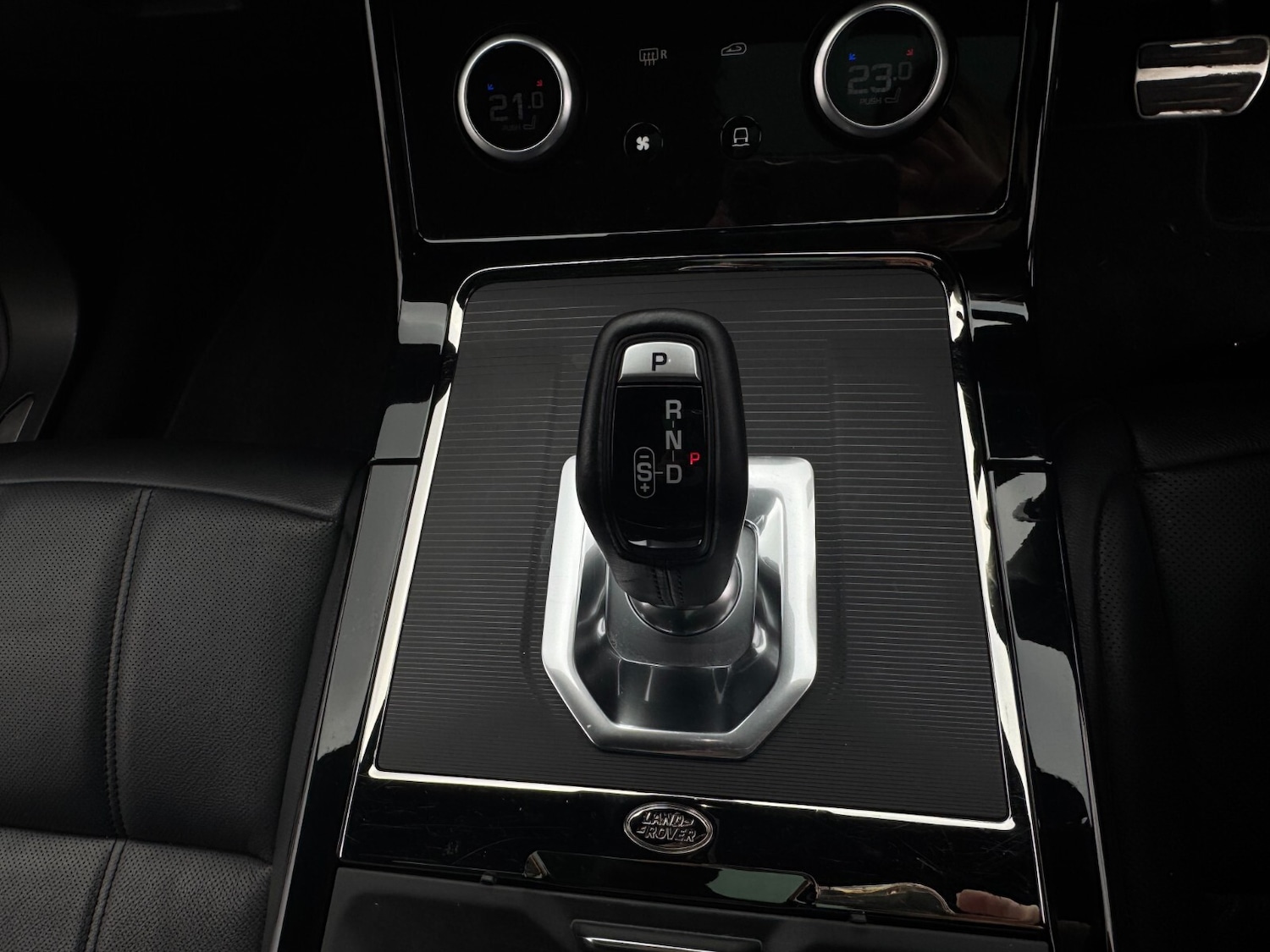 Used Land Rover Range Rover Evoque 2022 for sale - 76276232: Photo 26