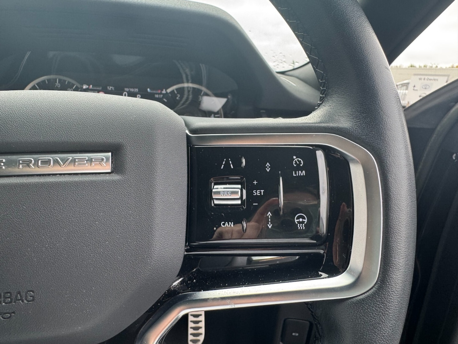 Used Land Rover Range Rover Evoque 2022 for sale - 76276232: Photo 28