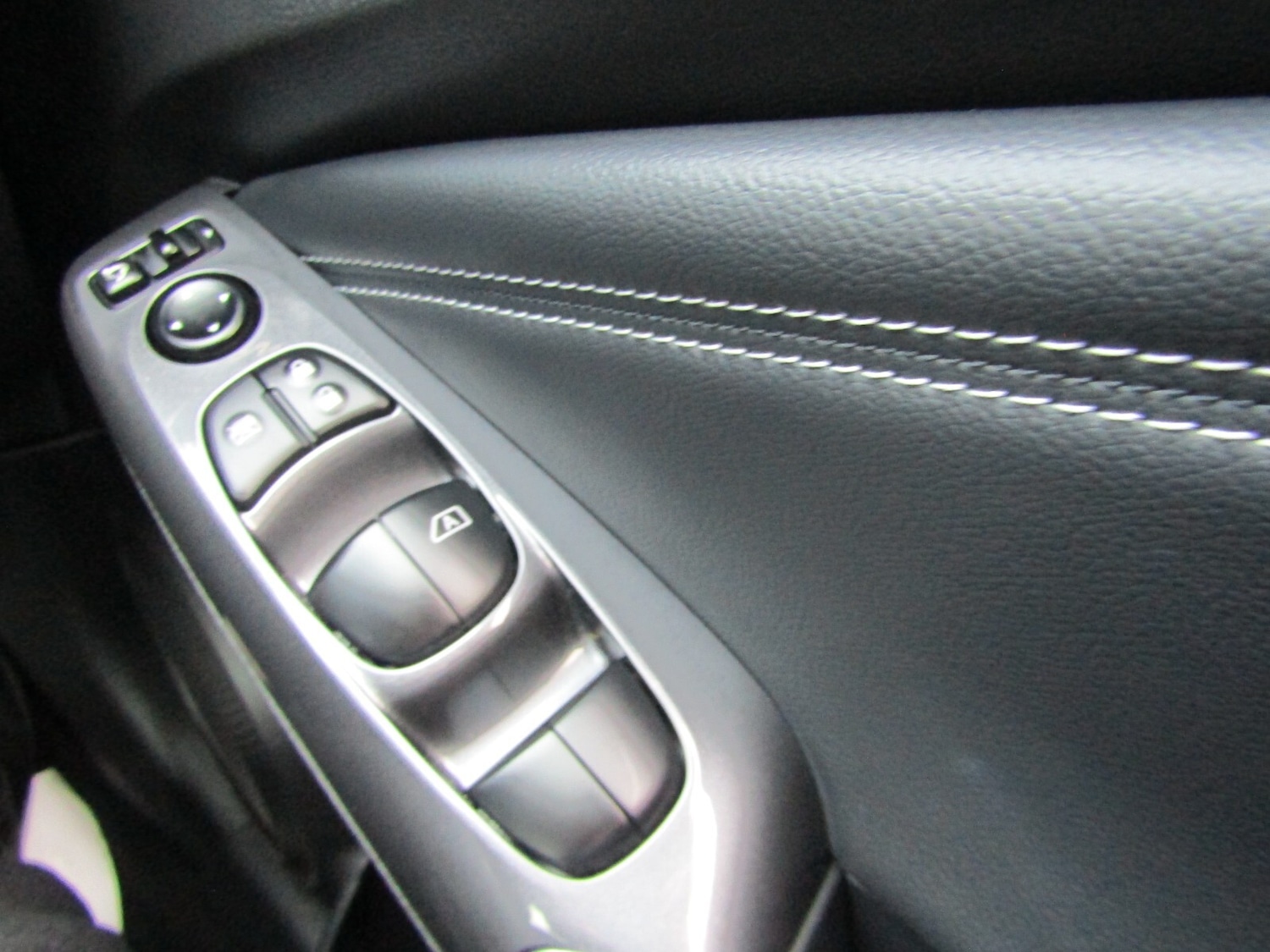 Used Nissan Juke 2023 for sale - 76691437: Photo 30