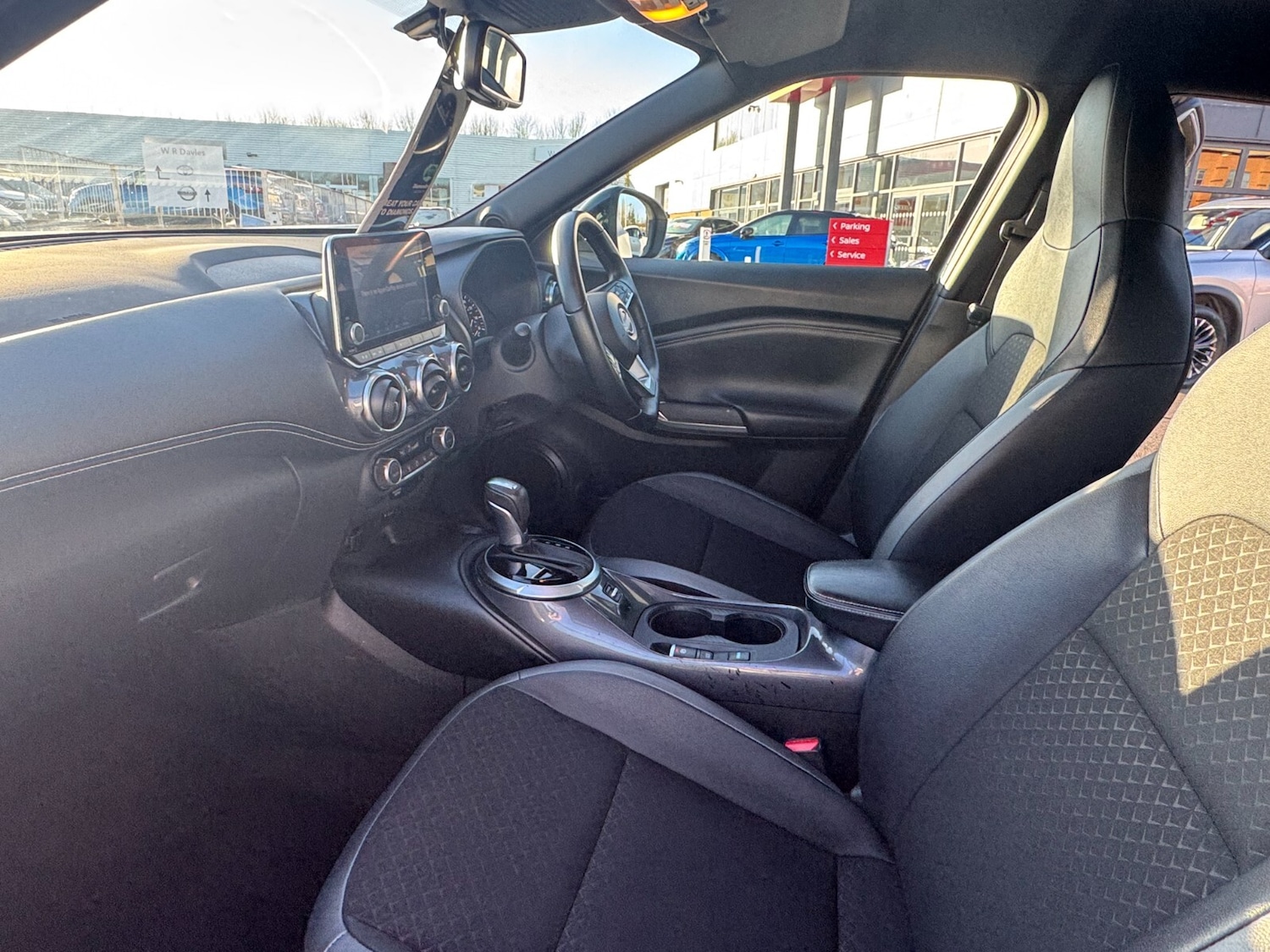 Used Nissan Juke 2022 for sale - 76614830: Photo 2