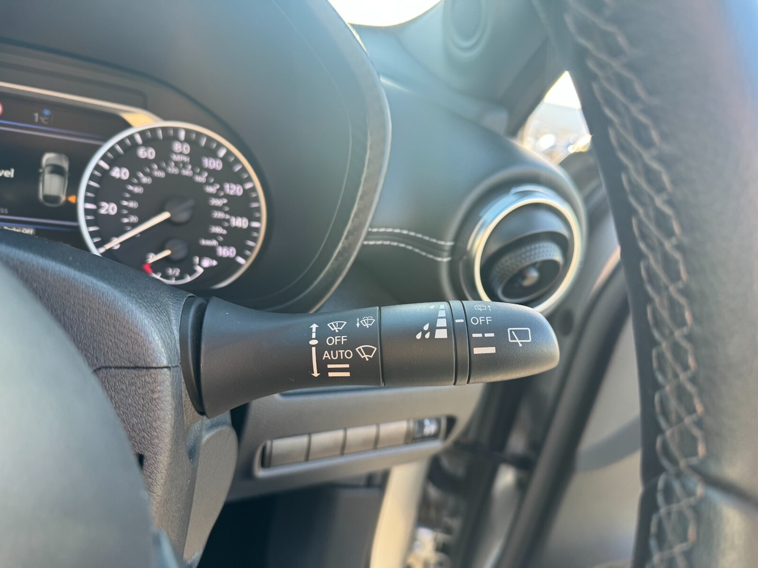 Used Nissan Juke 2022 for sale - 76614830: Photo 30