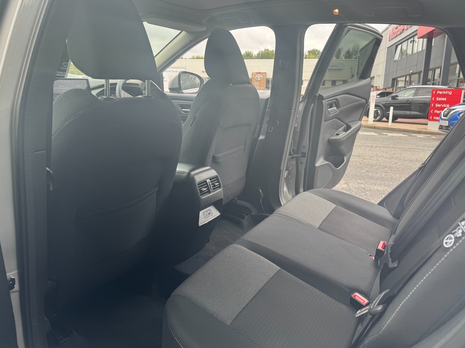 Used Nissan Qashqai 2023 for sale - 77004918: Photo 16