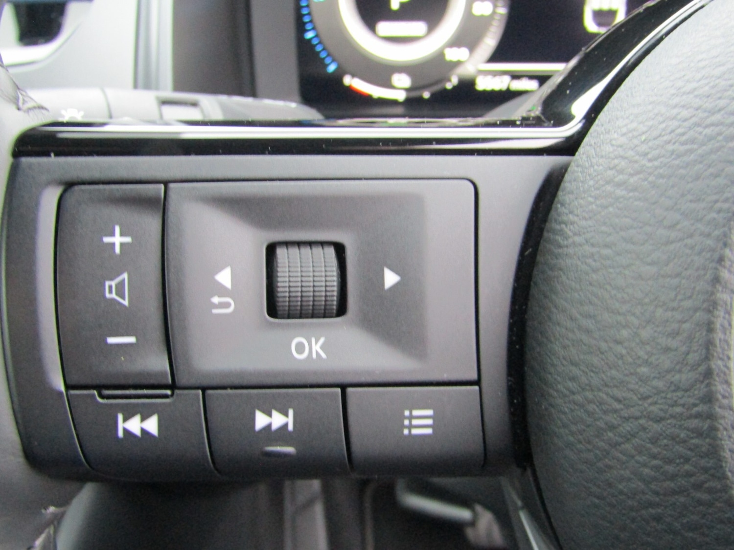 Used Nissan Qashqai 2025 for sale - 76691477: Photo 25