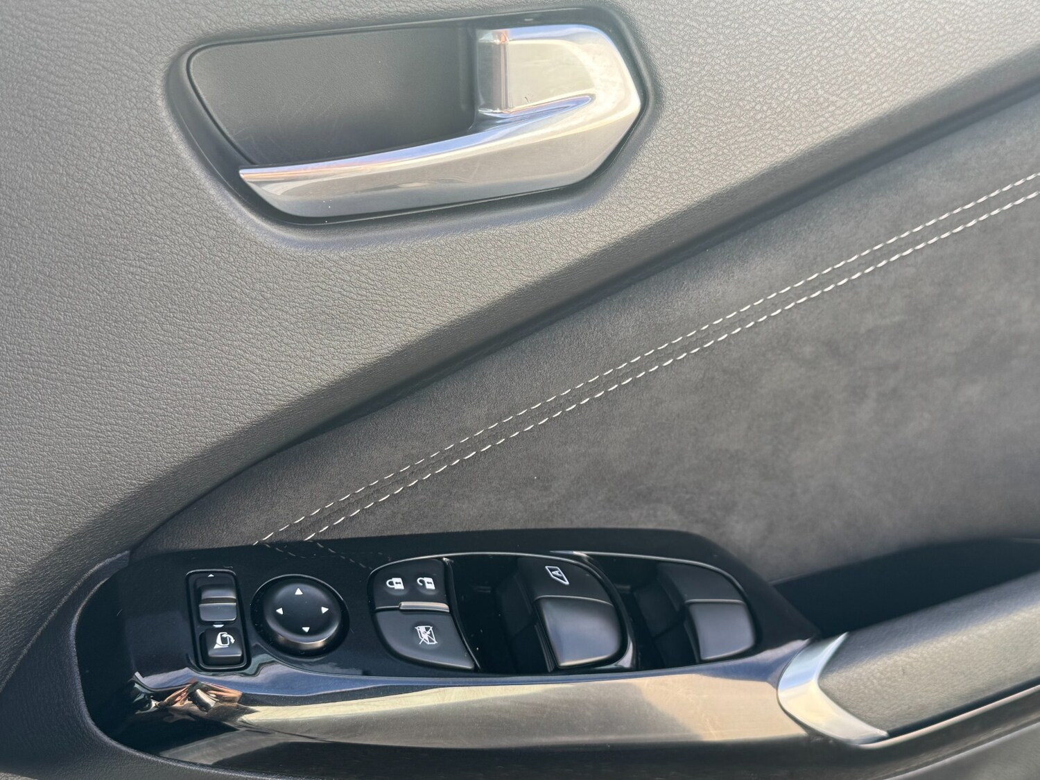 Used Nissan Juke 2022 for sale - 76534042: Photo 32