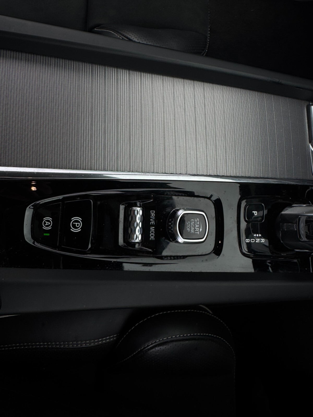 Used Volvo XC60 2019 for sale - 76415245: Photo 27