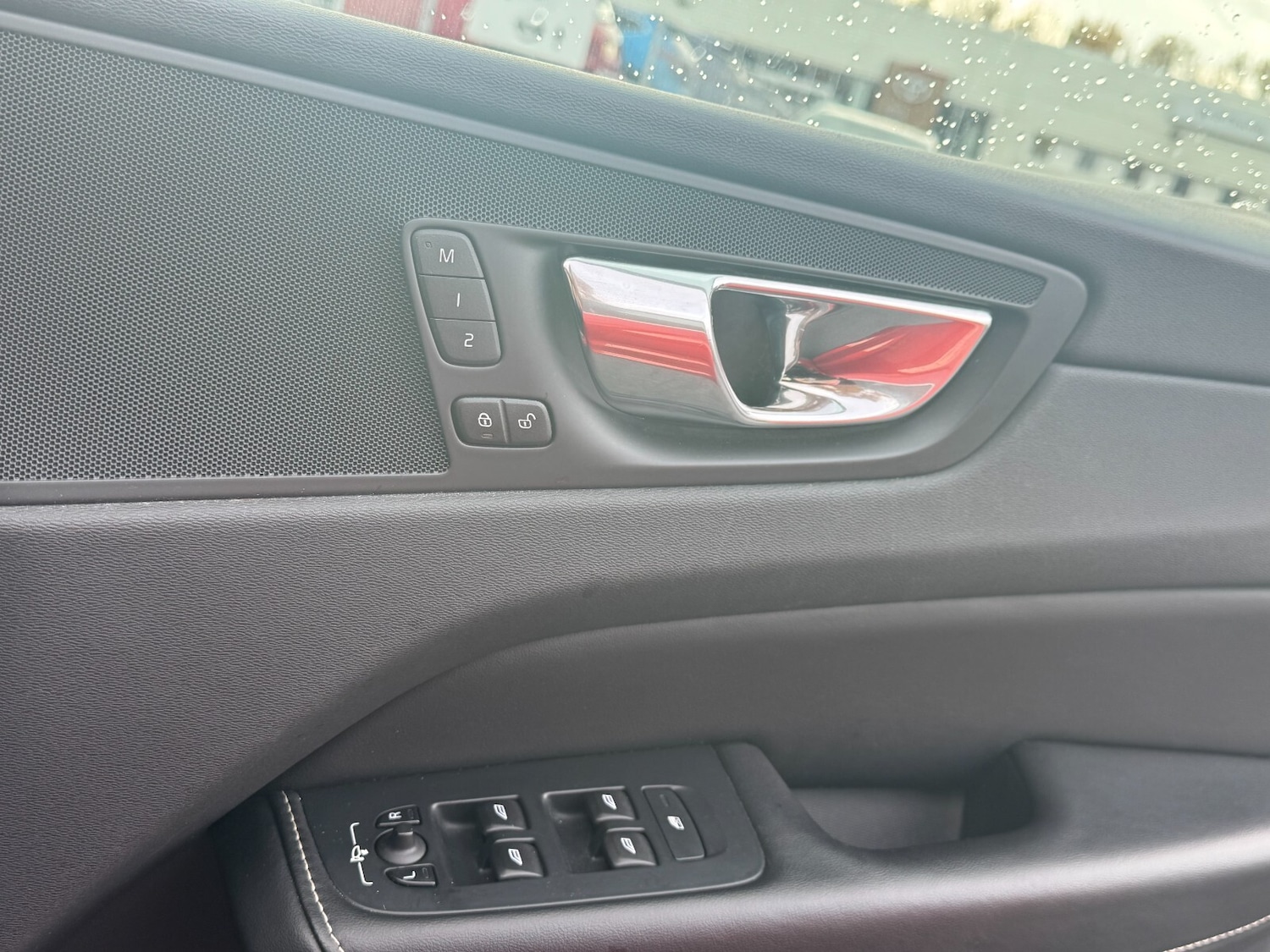 Used Volvo XC60 2019 for sale - 76415245: Photo 33