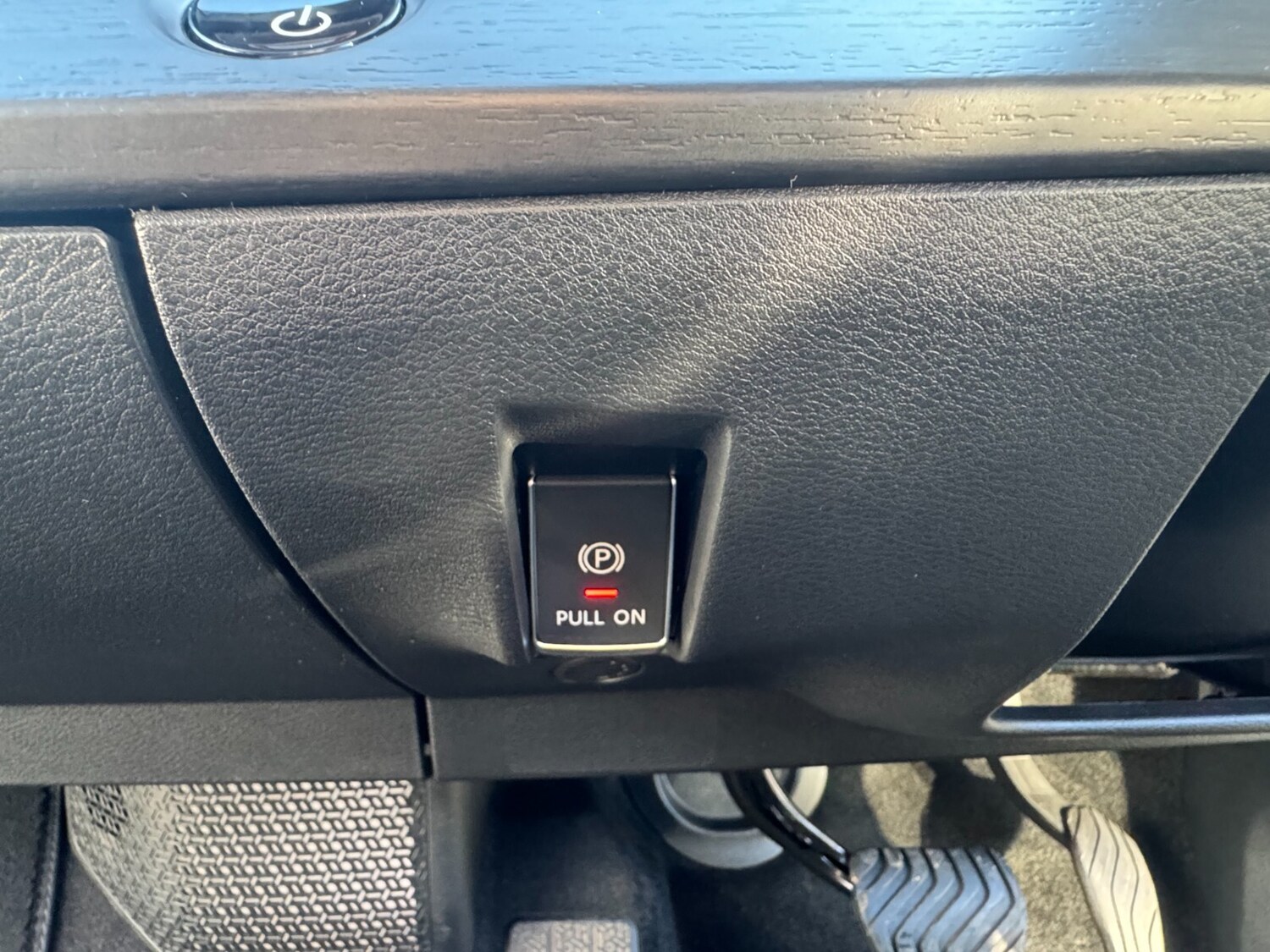 Used Nissan ARIYA 2025 for sale - 76881832: Photo 28