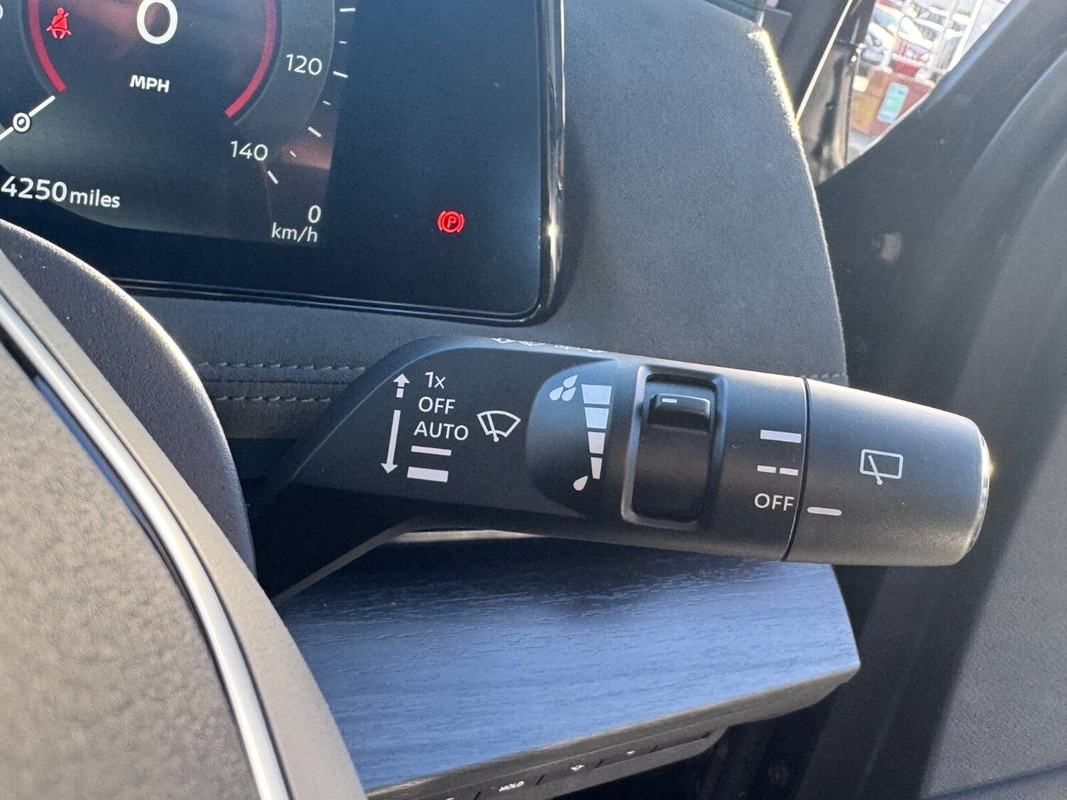 Used Nissan ARIYA 2025 for sale - 76881832: Photo 32