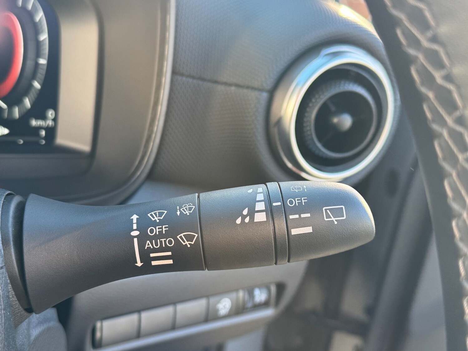 Used Nissan Juke 2025 for sale - 76640281: Photo 30