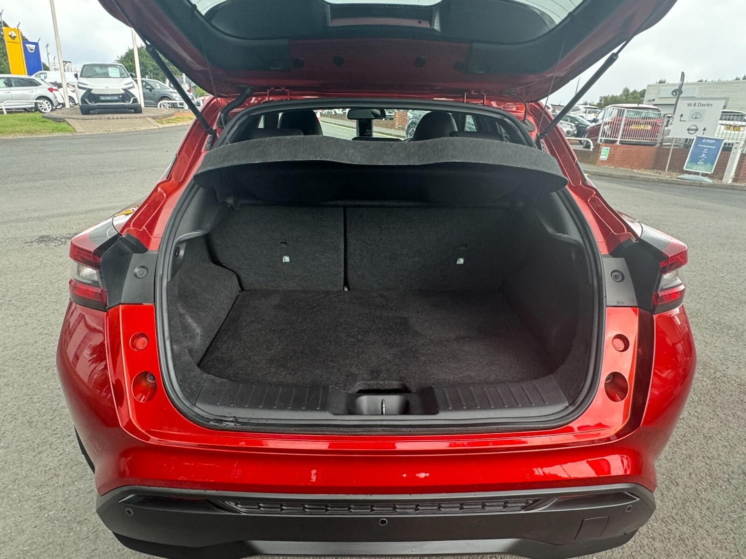 Used Nissan Juke 2023 for sale - 77186210: Photo 16