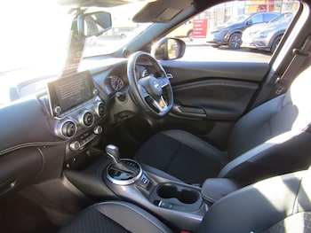 Used Nissan Juke 2023 for sale - 76722327: Photo