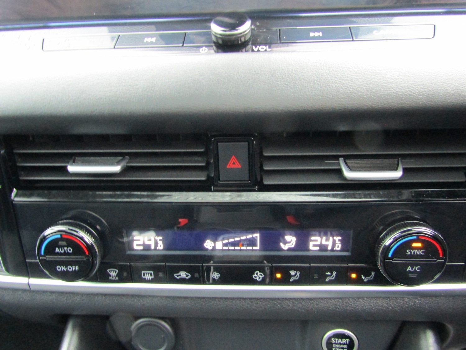 Used Nissan Qashqai 2022 for sale - 76563820: Photo 20