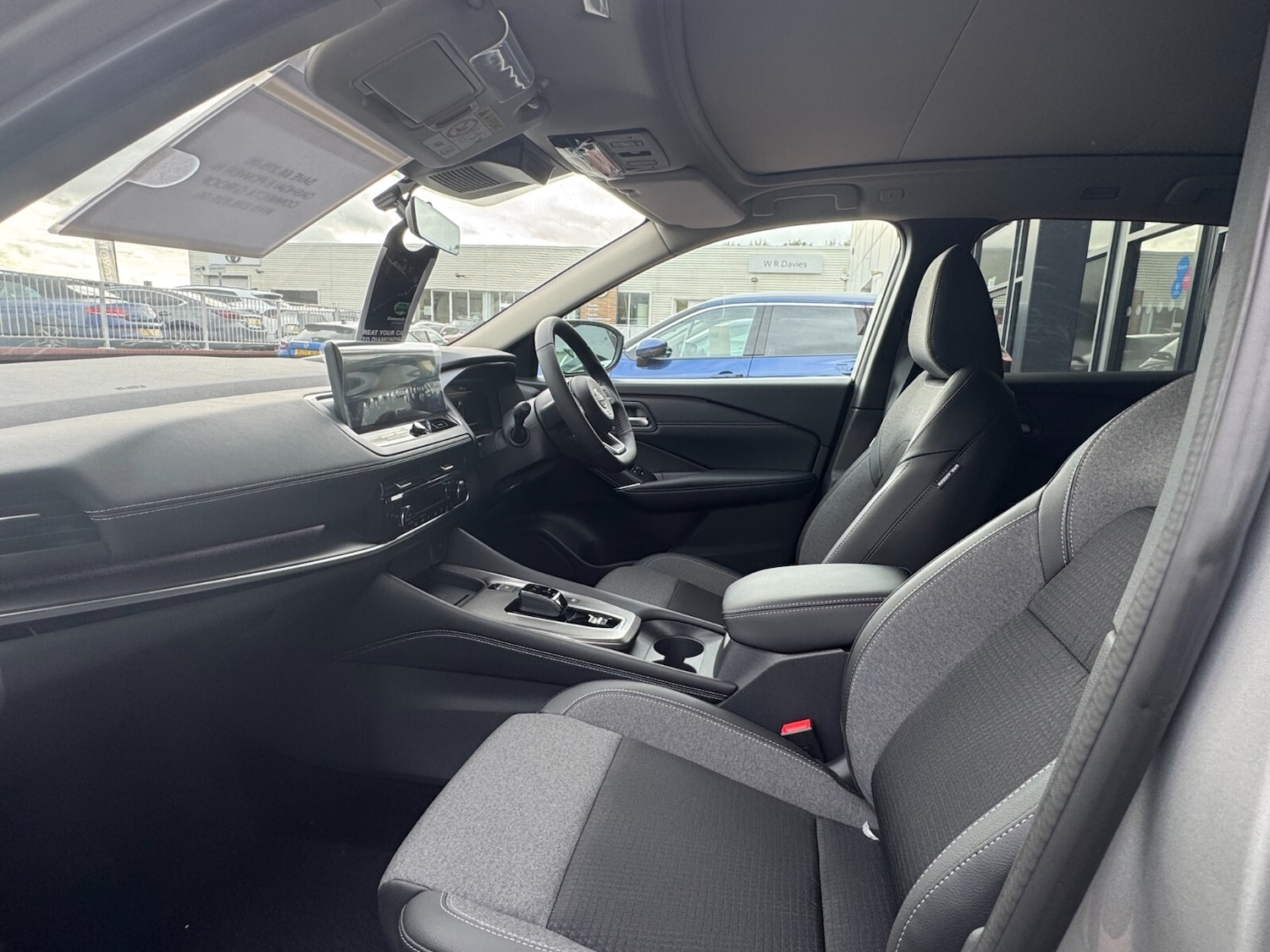 Used Nissan Qashqai 2025 for sale - 76276233: Photo 2
