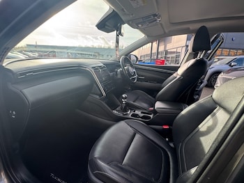 Used Hyundai TUCSON 2021 for sale - 76533880: Photo