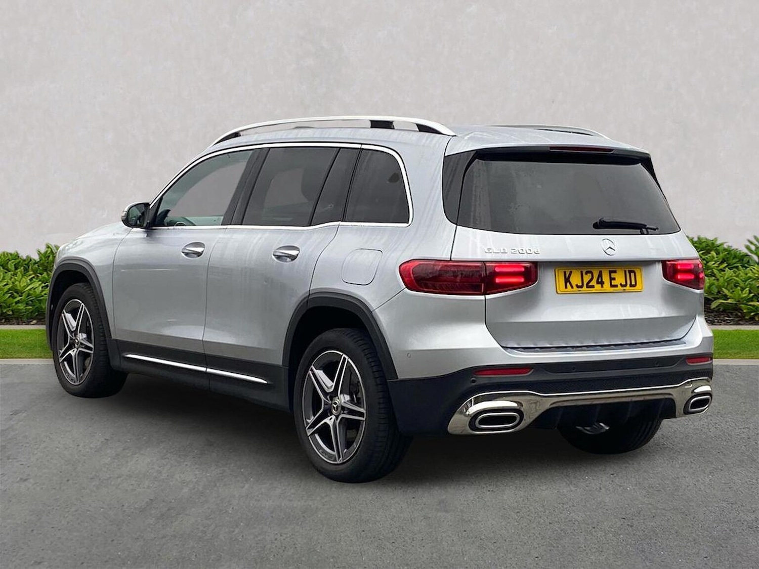 Used Mercedes-Benz GLB 2024 for sale - 76531406: Photo 2