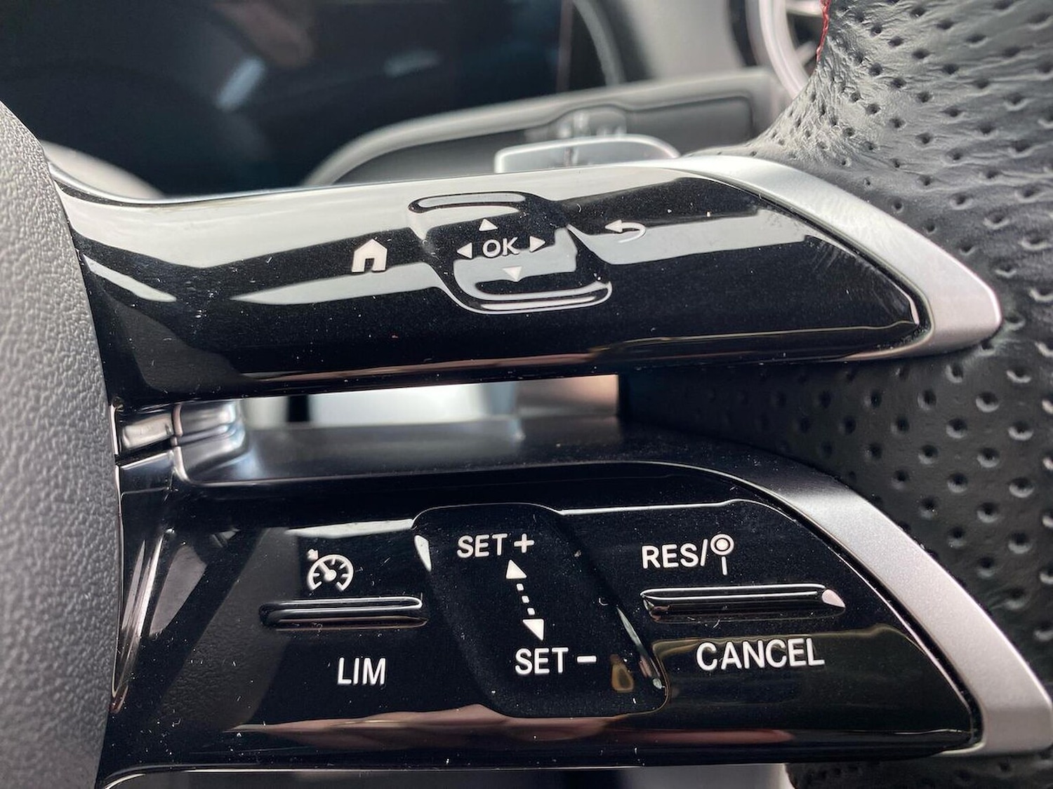 Used Mercedes-Benz GLB 2024 for sale - 76531406: Photo 27