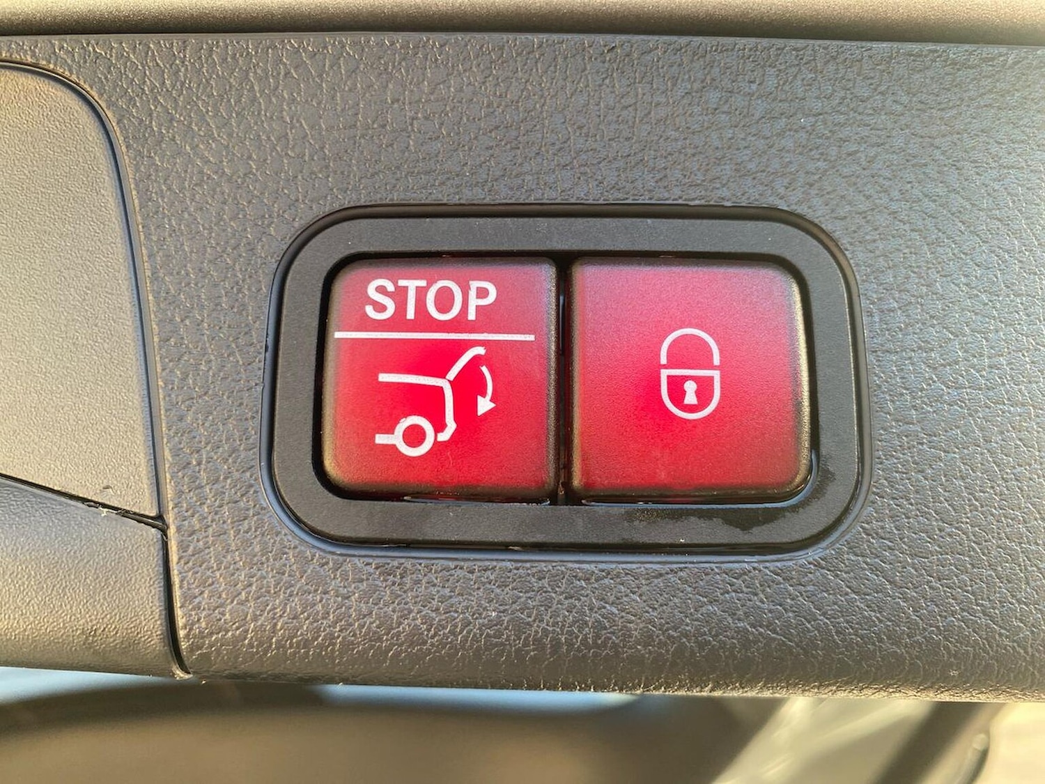 Used Mercedes-Benz GLB 2024 for sale - 76531406: Photo 35