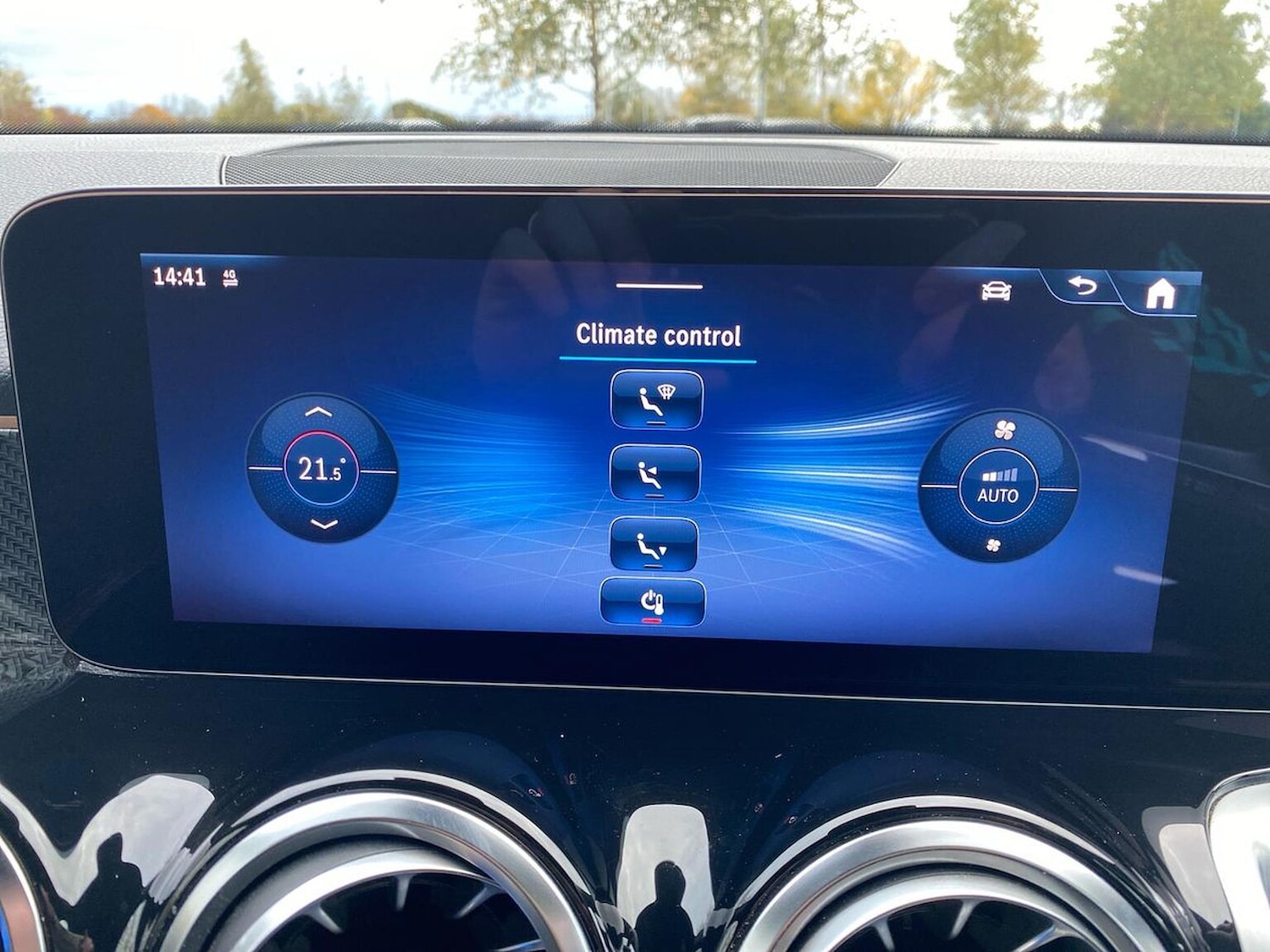 Used Mercedes-Benz GLB 2024 for sale - 76510770: Photo 12