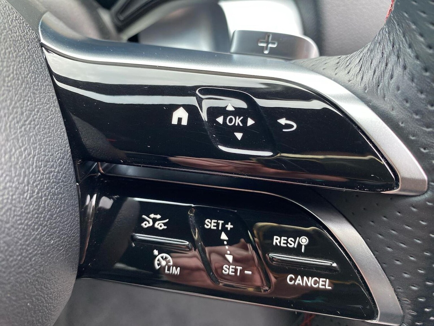 Used Mercedes-Benz GLB 2024 for sale - 76510770: Photo 27