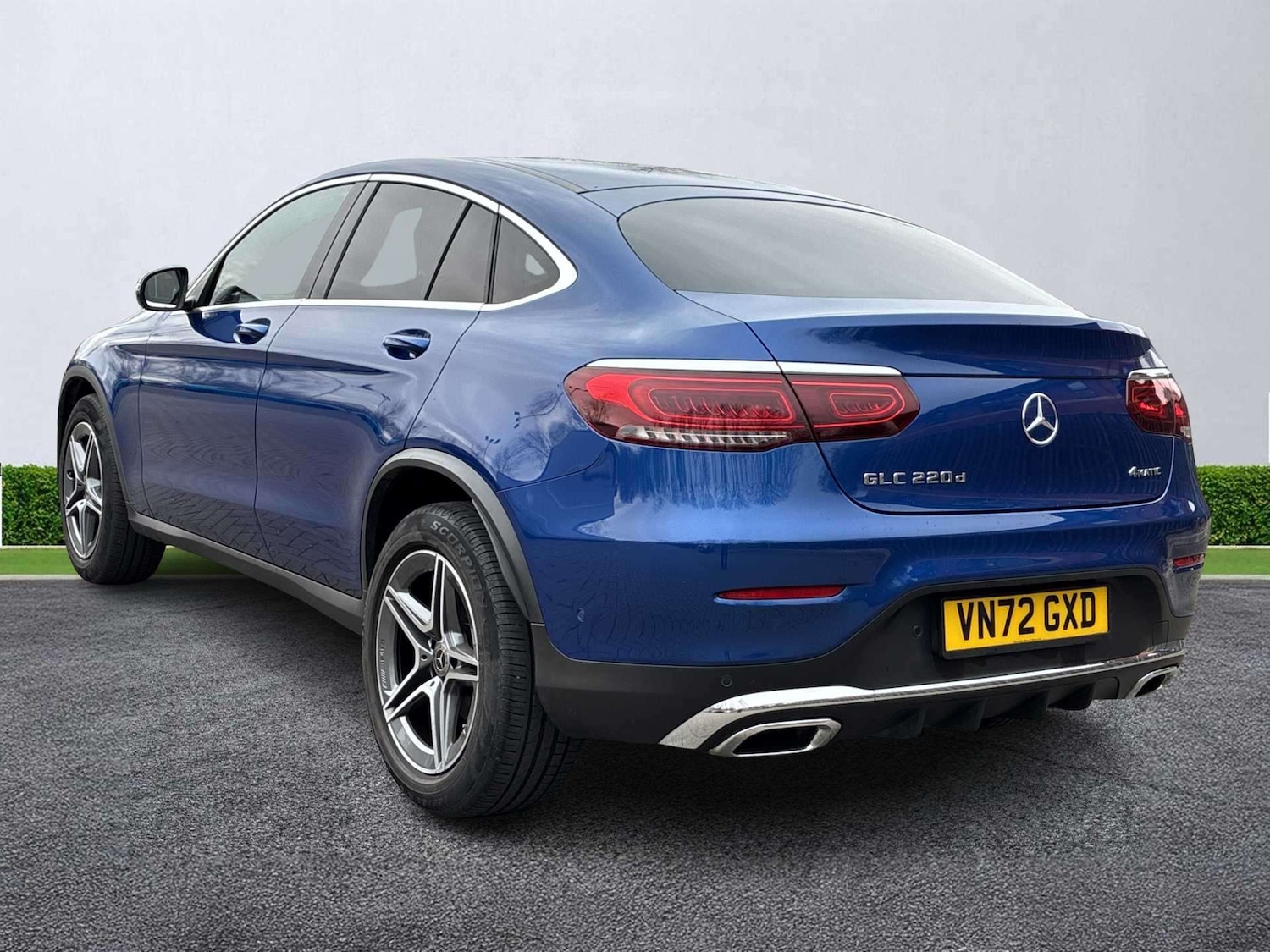 Used Mercedes-Benz GLC 2022 for sale - 78193645: Photo 2