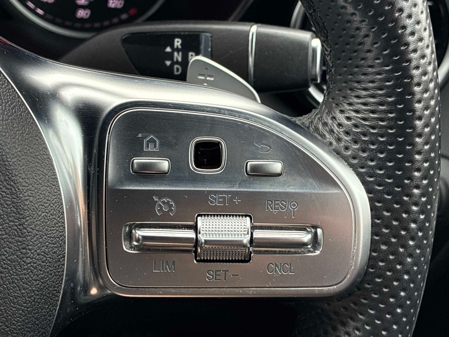 Used Mercedes-Benz GLC 2022 for sale - 78193645: Photo 31