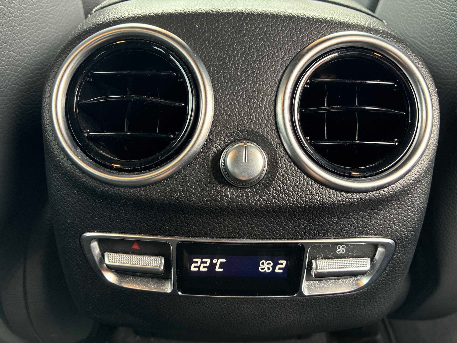 Used Mercedes-Benz GLC 2022 for sale - 78193645: Photo 42