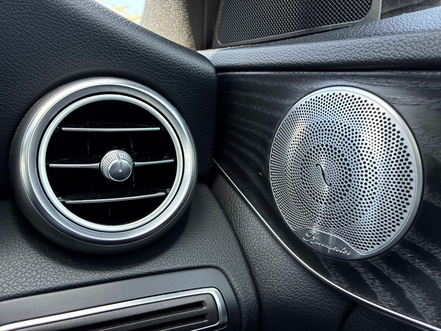 Used Mercedes-Benz C Class 2017 for sale - 78192225: Photo 35