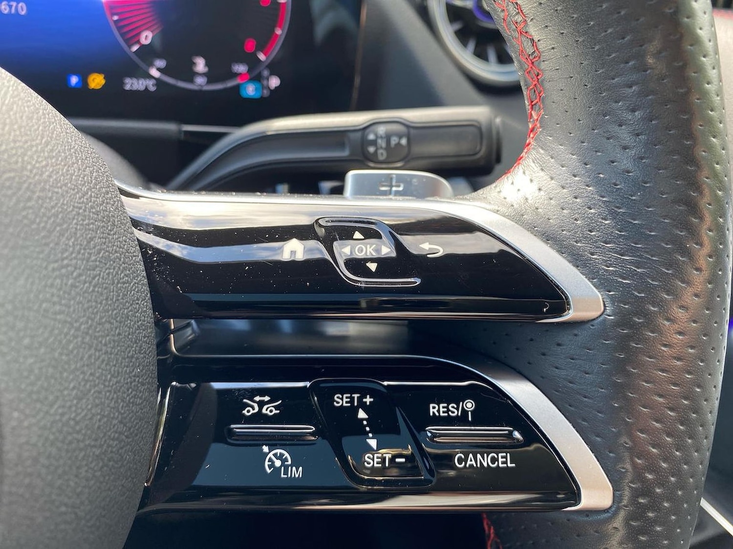 Used Mercedes-Benz GLA 2024 for sale - 76578328: Photo 27