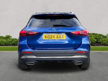 Used Mercedes-Benz GLA 2024 for sale - 76578328: Photo