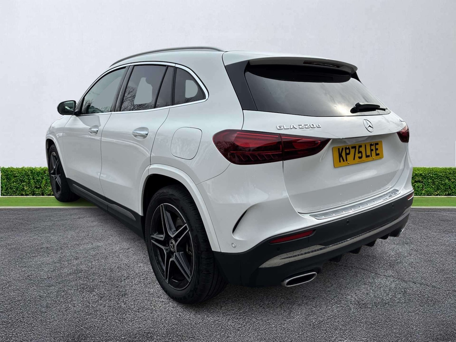 Used Mercedes-Benz GLA 2025 for sale - 78192193: Photo 2