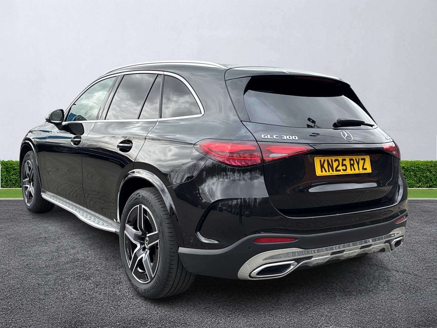 Used Mercedes-Benz GLC 2025 for sale - 78192017: Photo 2