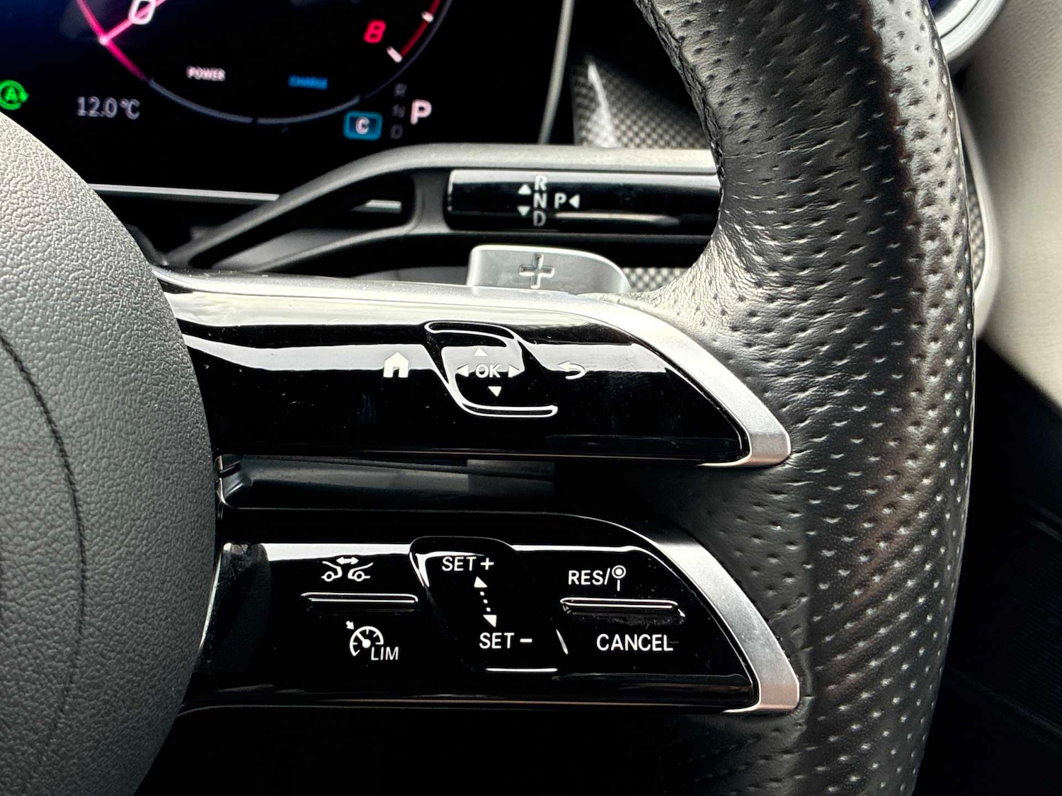 Used Mercedes-Benz GLC 2025 for sale - 78192017: Photo 31