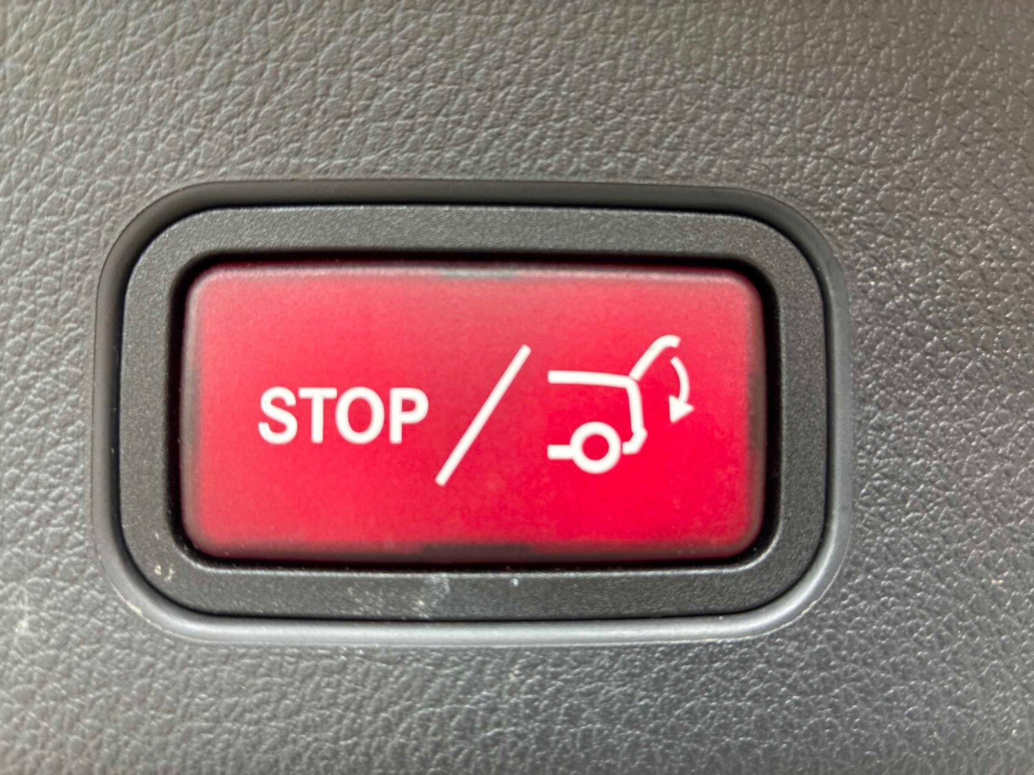 Used Mercedes-Benz GLC 2025 for sale - 78192017: Photo 41