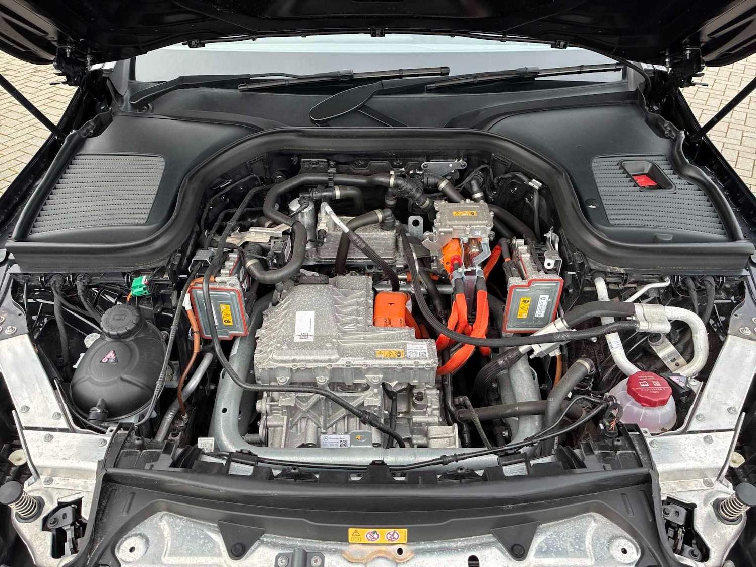 Used Mercedes-Benz EQC 2023 for sale - 78011638: Photo 10