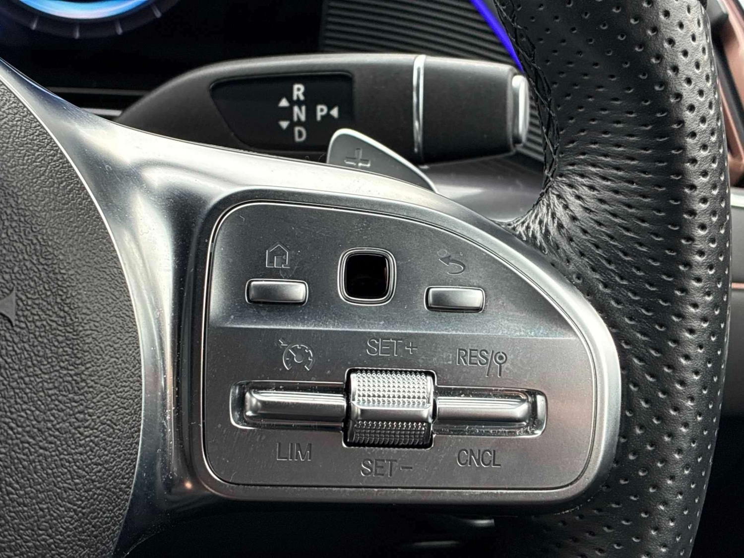 Used Mercedes-Benz EQC 2023 for sale - 78011638: Photo 28