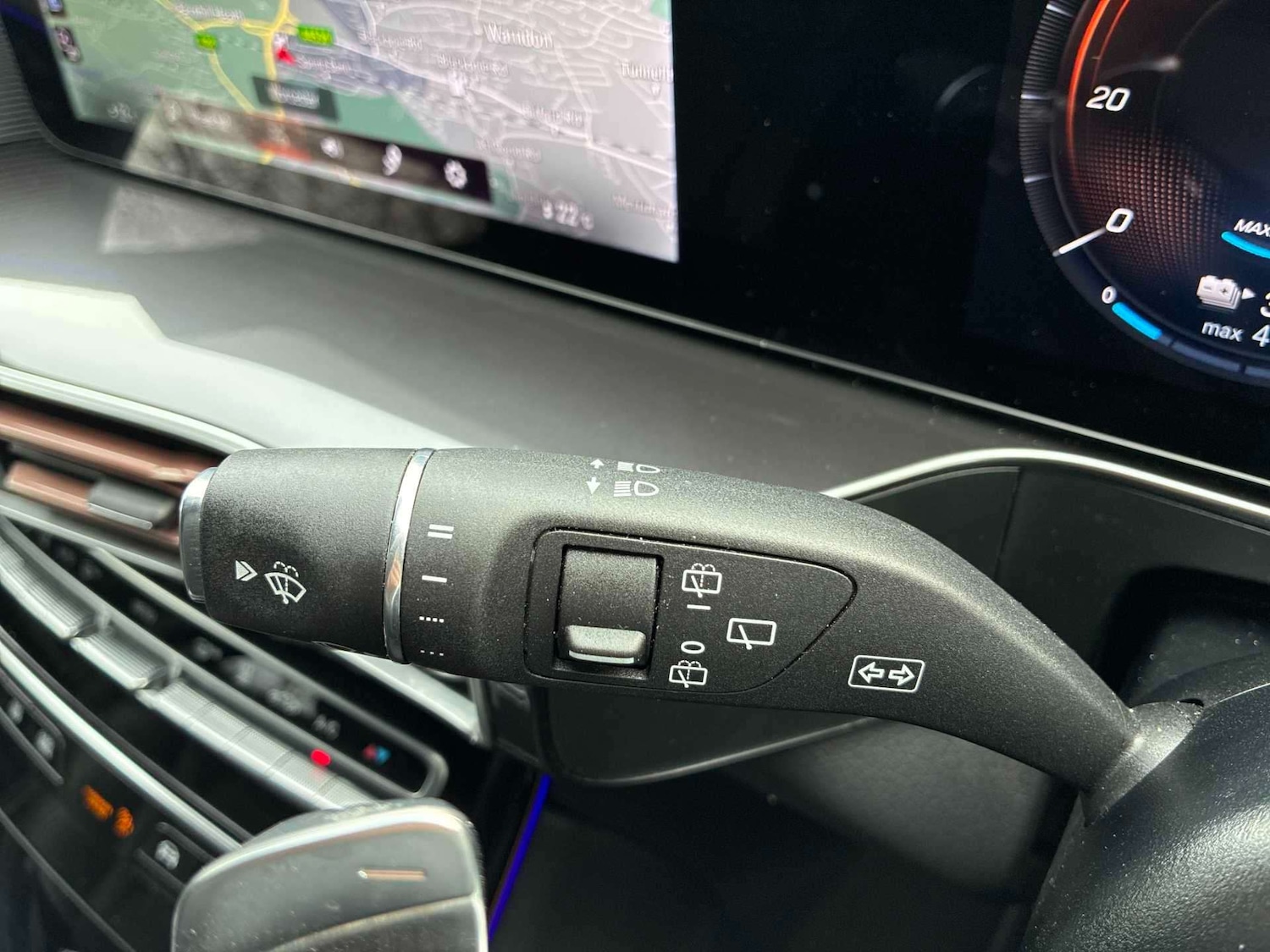 Used Mercedes-Benz EQC 2023 for sale - 78011638: Photo 29