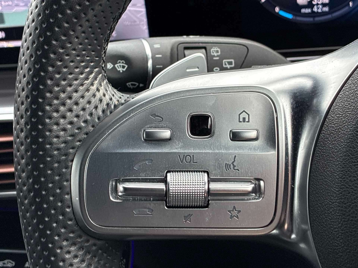 Used Mercedes-Benz EQC 2023 for sale - 78011638: Photo 30