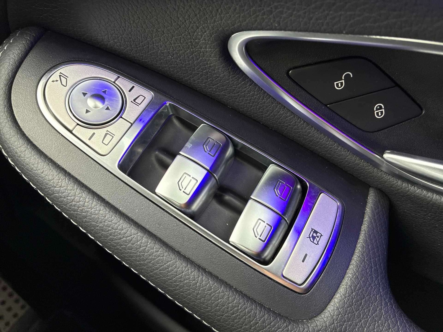 Used Mercedes-Benz EQC 2023 for sale - 78011638: Photo 33