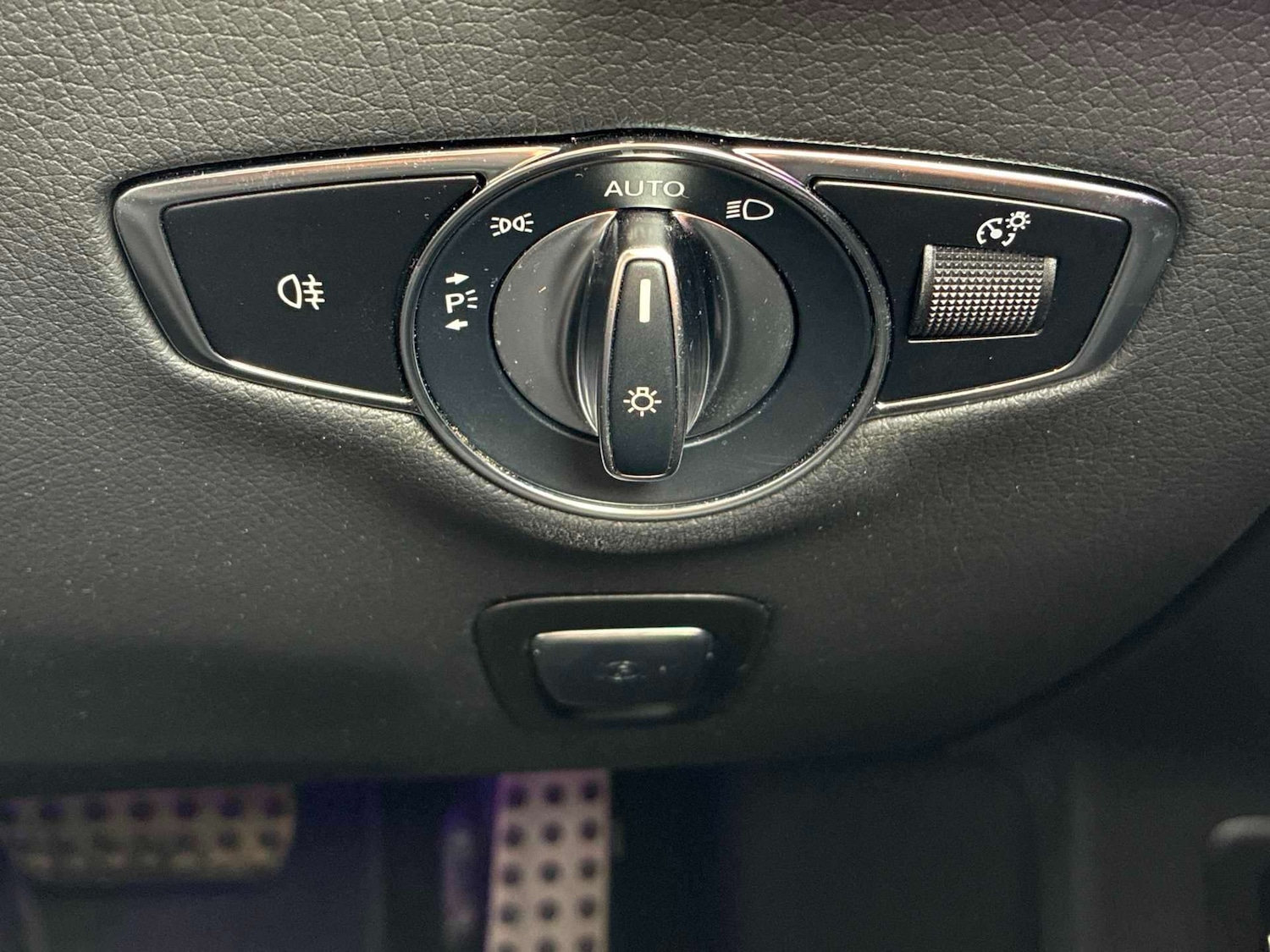 Used Mercedes-Benz EQC 2023 for sale - 78011638: Photo 34