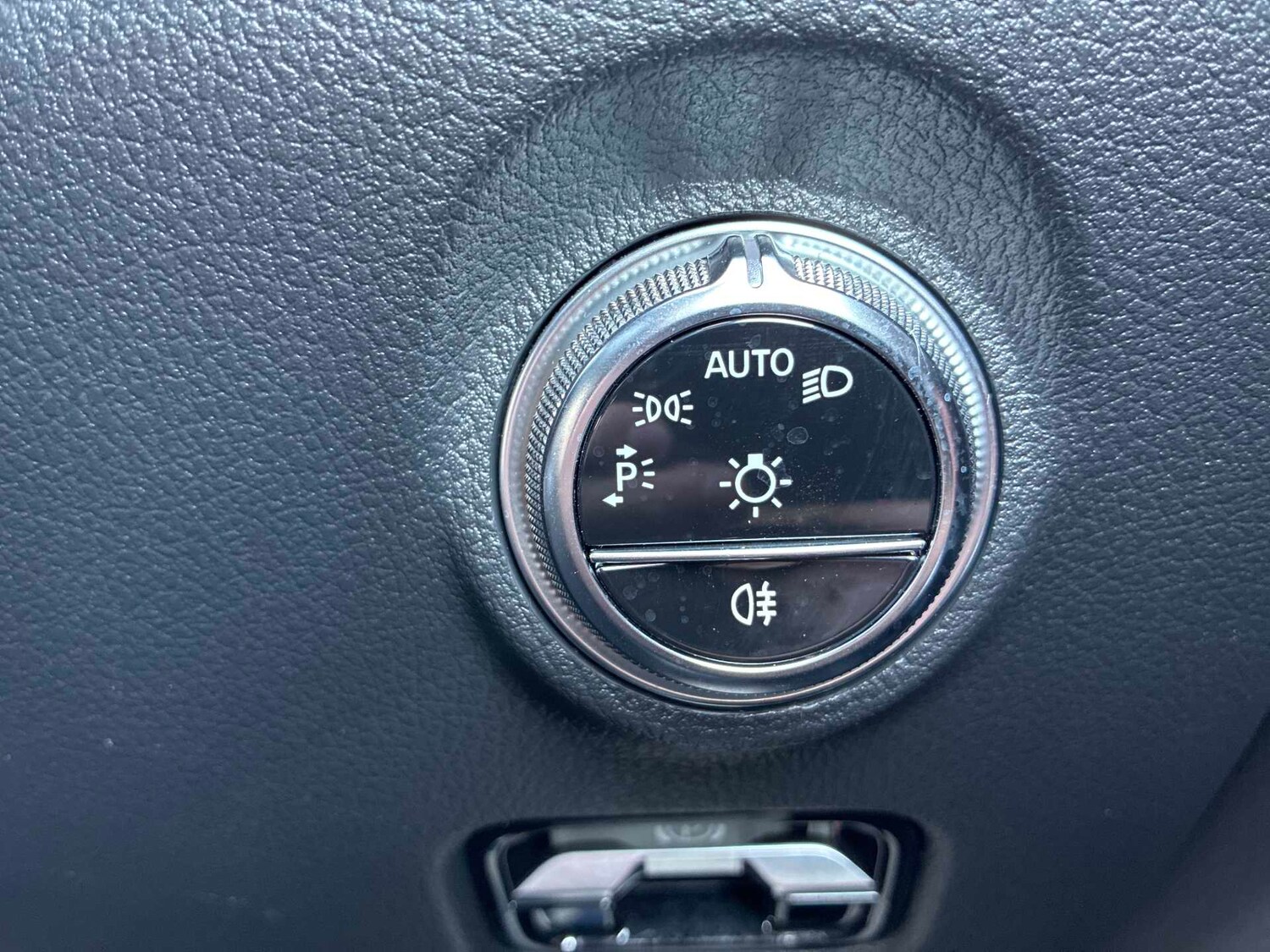 Used Mercedes-Benz C Class 2024 for sale - 78192948: Photo 41