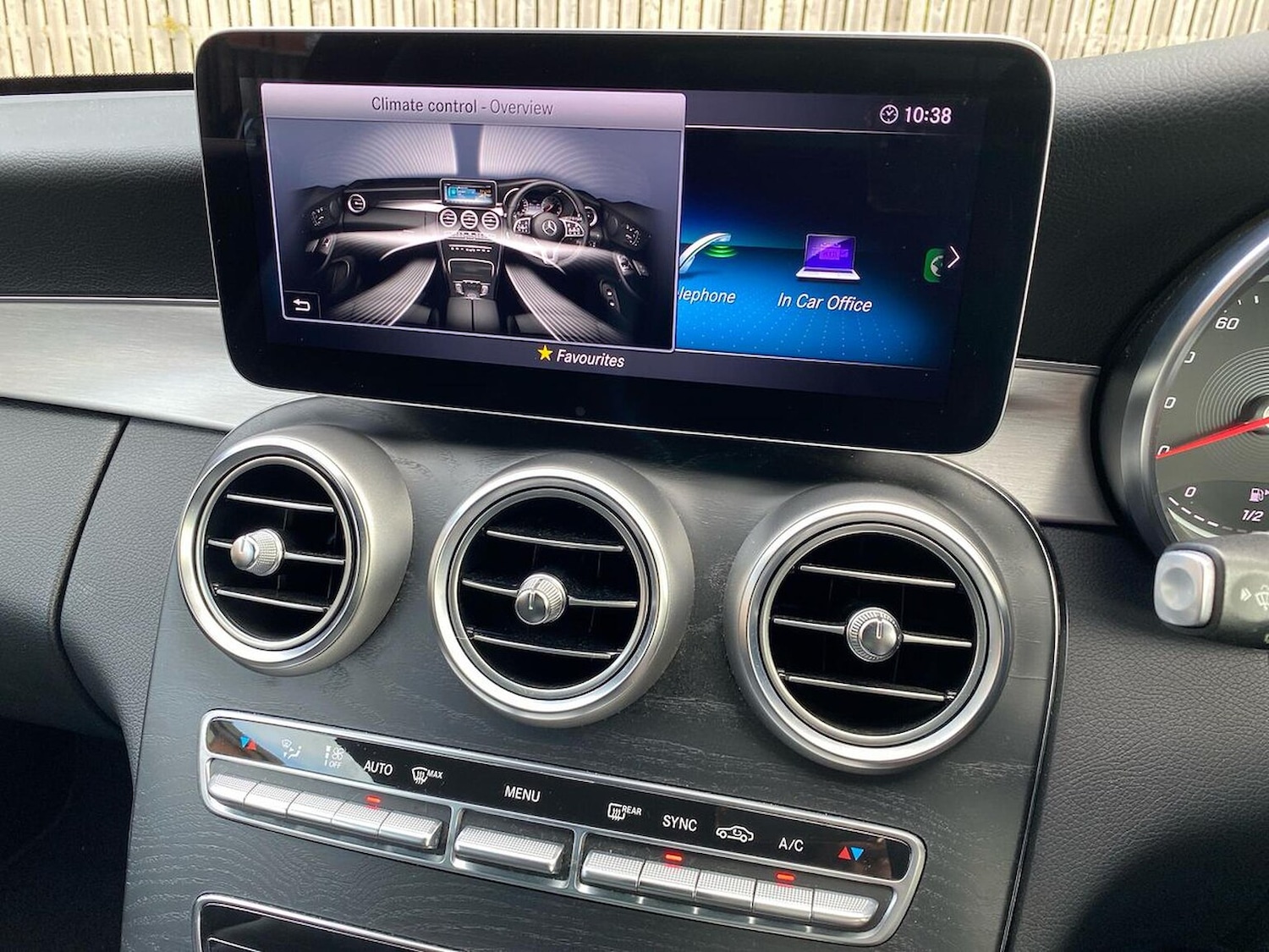 Used Mercedes-Benz C Class 2019 for sale - 76382669: Photo 12