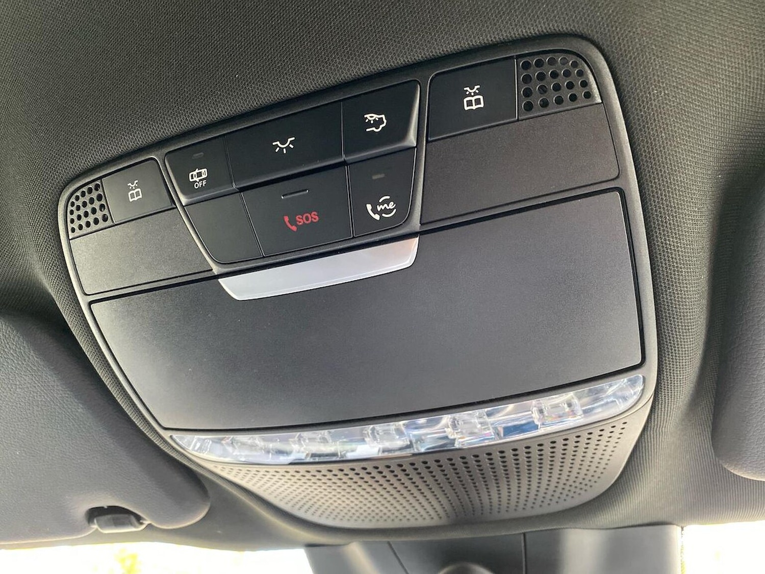 Used Mercedes-Benz C Class 2019 for sale - 76382669: Photo 14