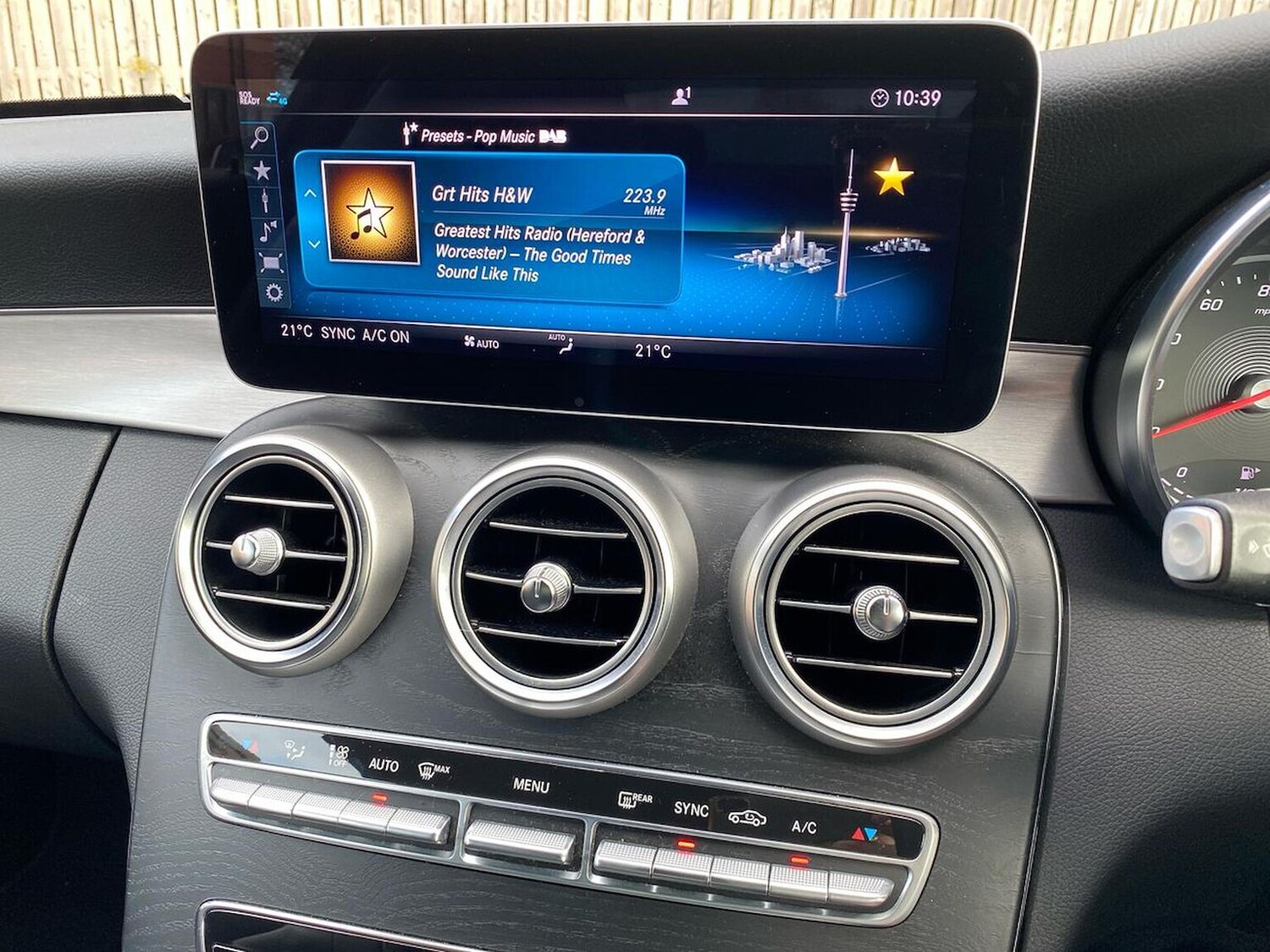 Used Mercedes-Benz C Class 2019 for sale - 76382669: Photo 25